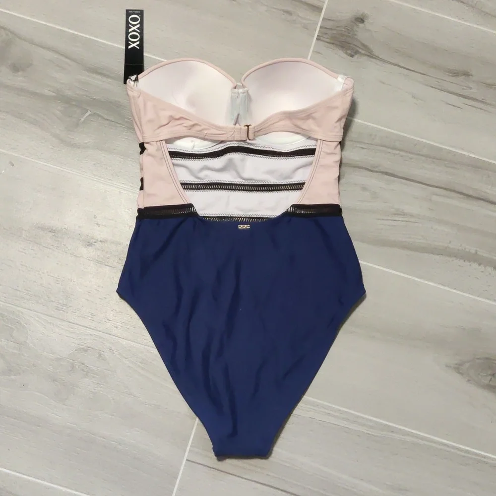 Very beautiful 2 Women swimwear - Picture 3 of 5
